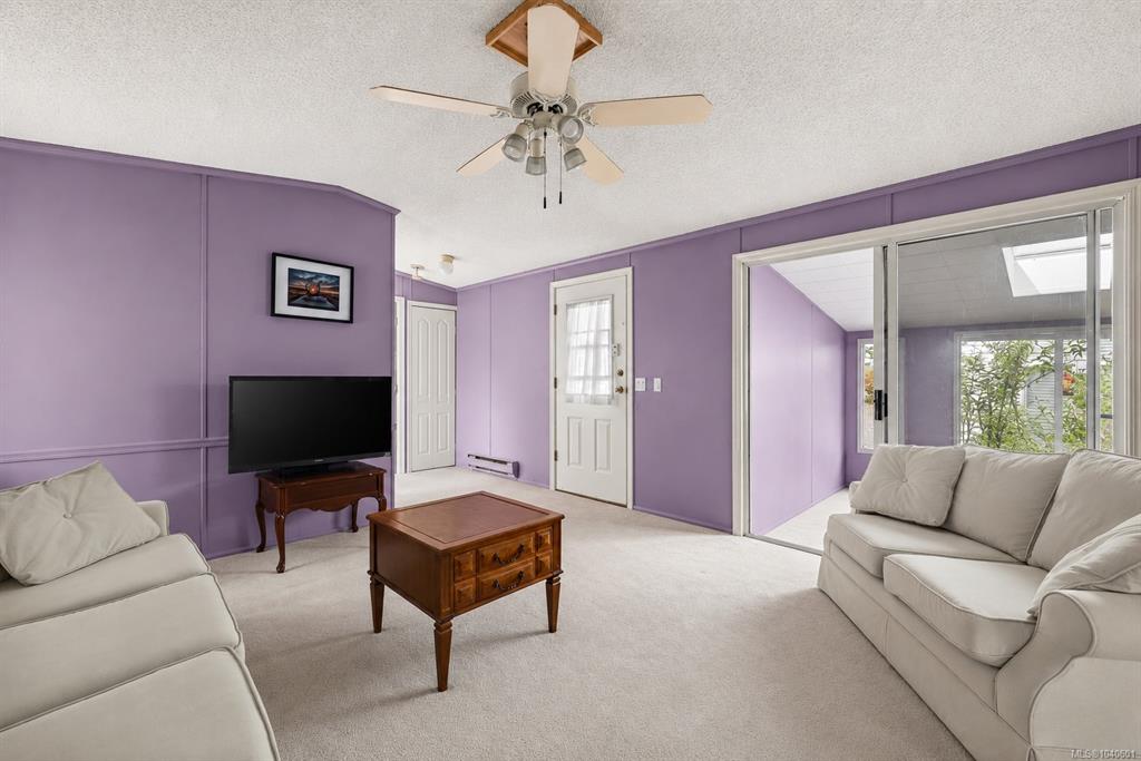 Fifth View of 7583 Central Saanich Rd, Central Saanich, BC, V8M 2B6