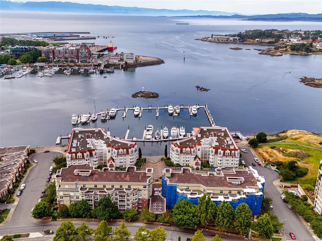 Fourth View of 165 Kimta Rd, The Legacy, Victoria, BC, V9A 7P1