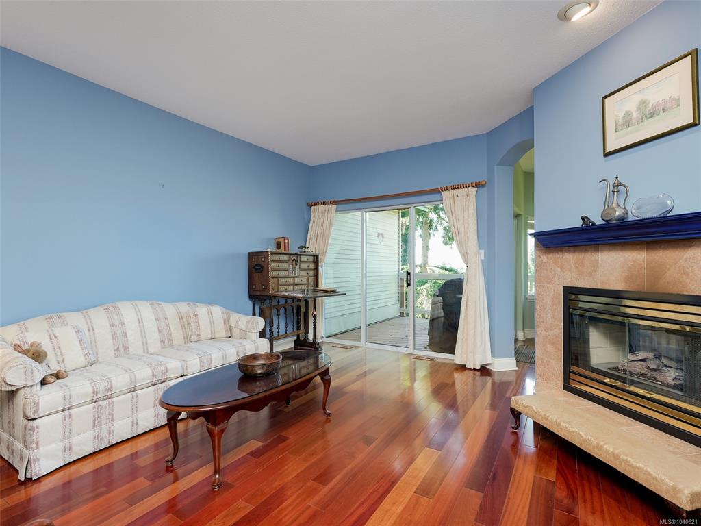 Fourth View of 520 Marsett Pl, Royal Links, Saanich, BC, V8Z 7J1