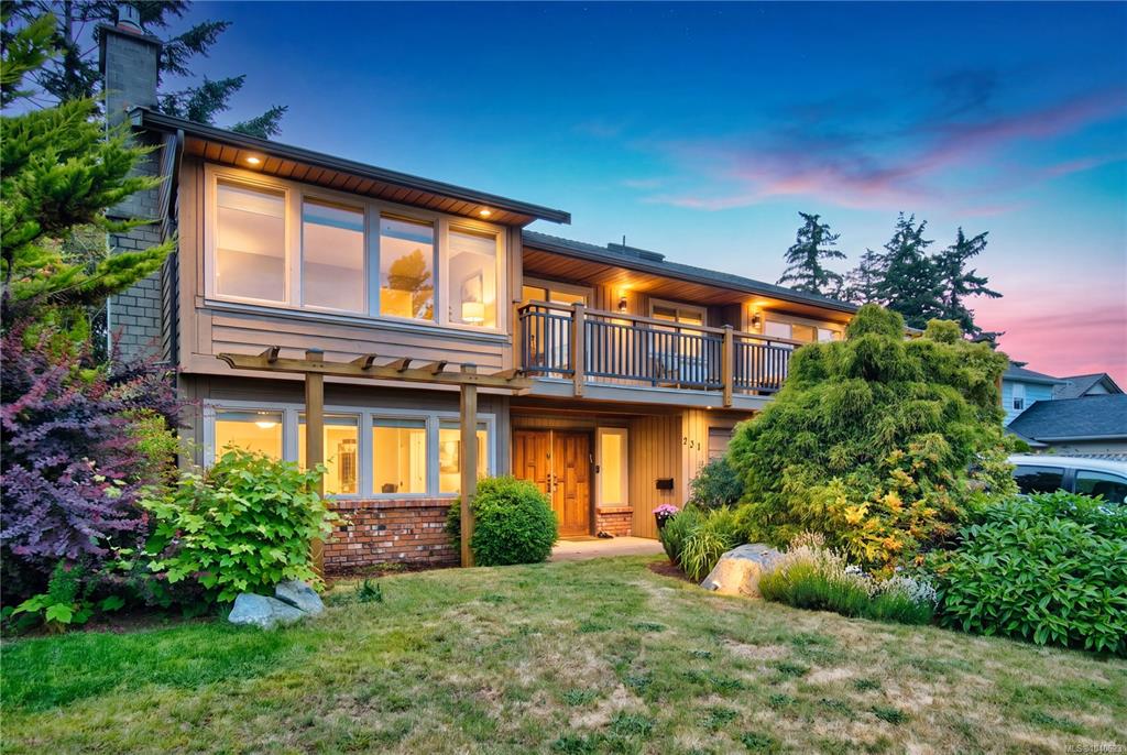 Third View of 231 Blairgowrie Pl, Nanaimo, BC, V9T 4C8