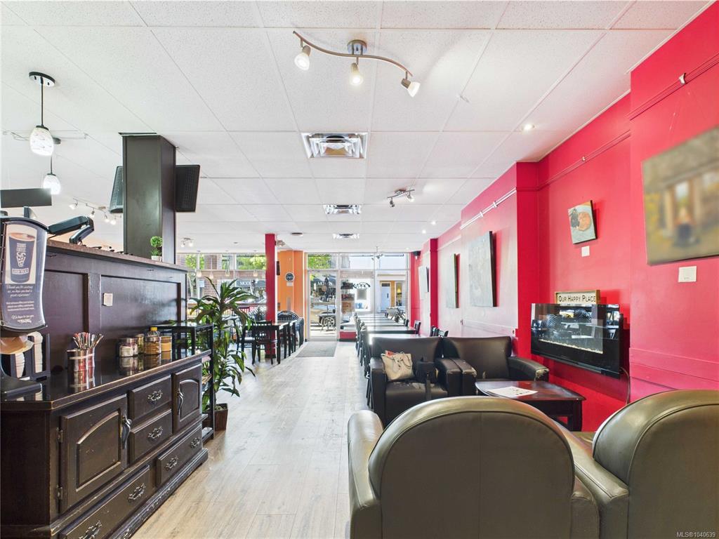 Fifth View of 2417 Beacon Ave, Sidney, BC, V8L 1X5