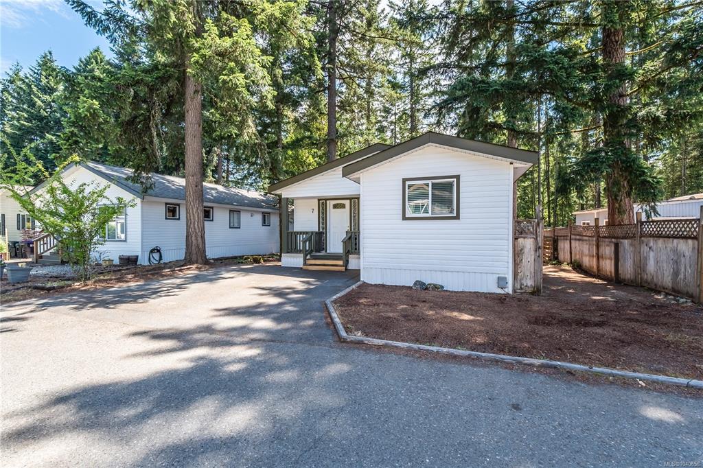Third View of 1310 Spruston Rd, Cassidy, BC, V9X 1R2
