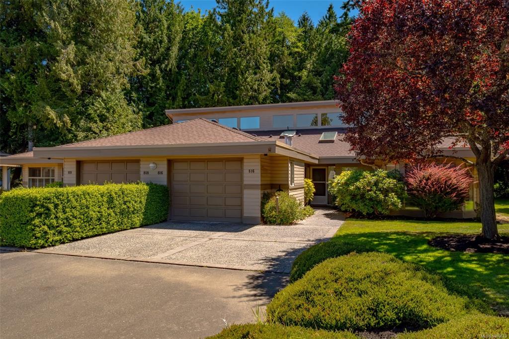816 Lakes Blvd, 1040670, BC,