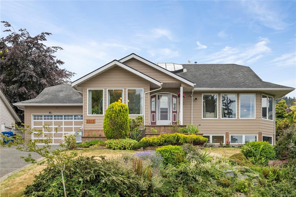 Second View of 5213 Fillinger Cres, Nanaimo, BC, V9V 1H7
