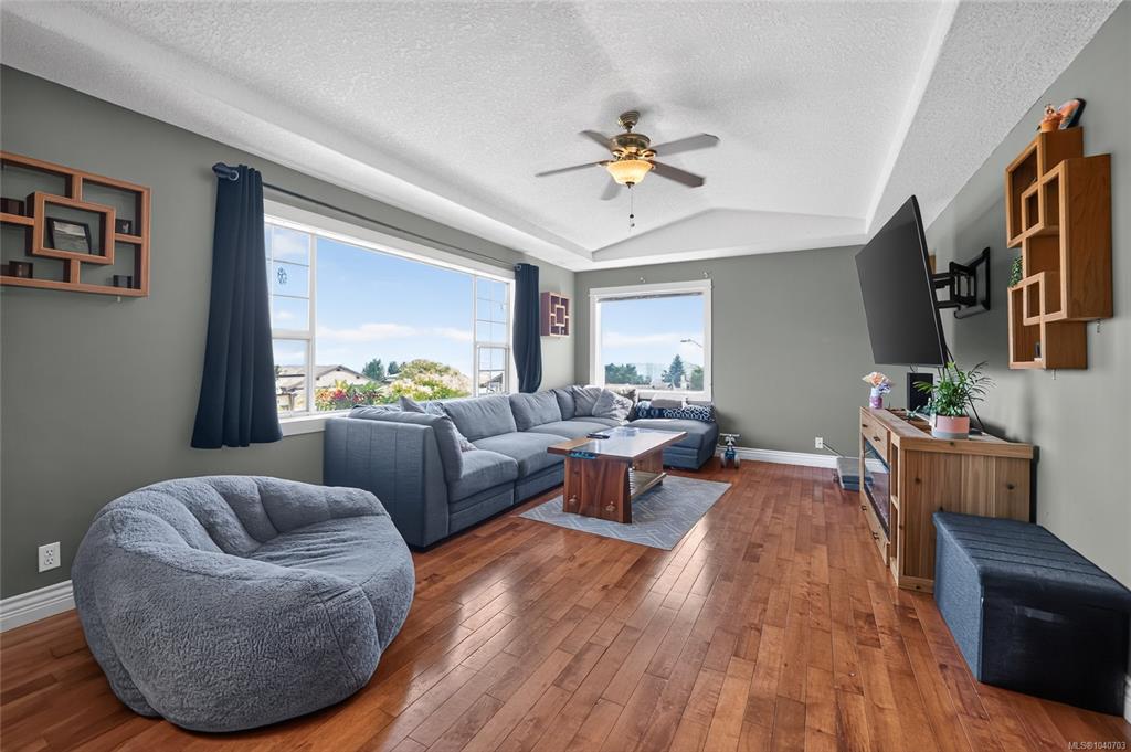 Fourth View of 925 Cassandra Pl, EAGLEPOINT, Nanaimo, BC, V9V 1C1