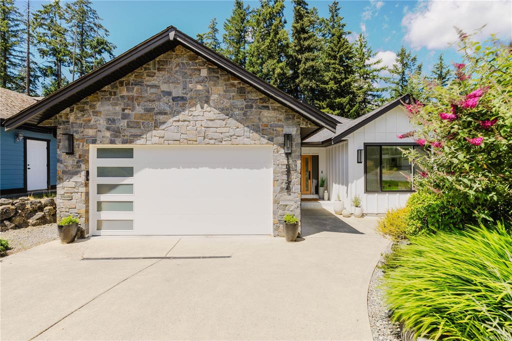 Fifth View of 1572 Nimpkish Pl, Duncan, BC, V9L 0A6