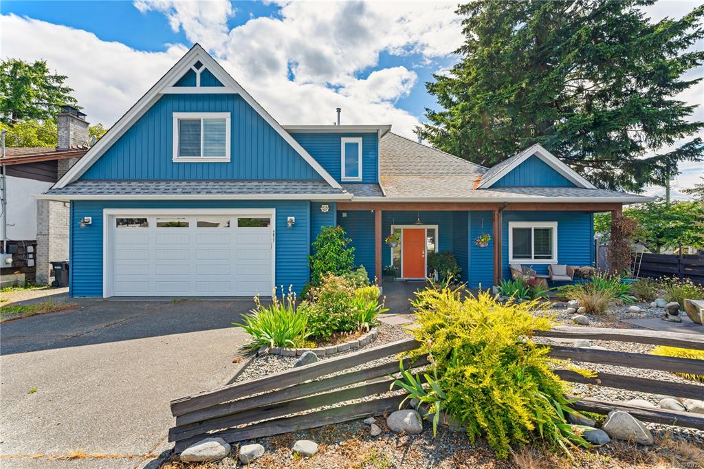 4077 Victoria Ave, 1040722, BC,