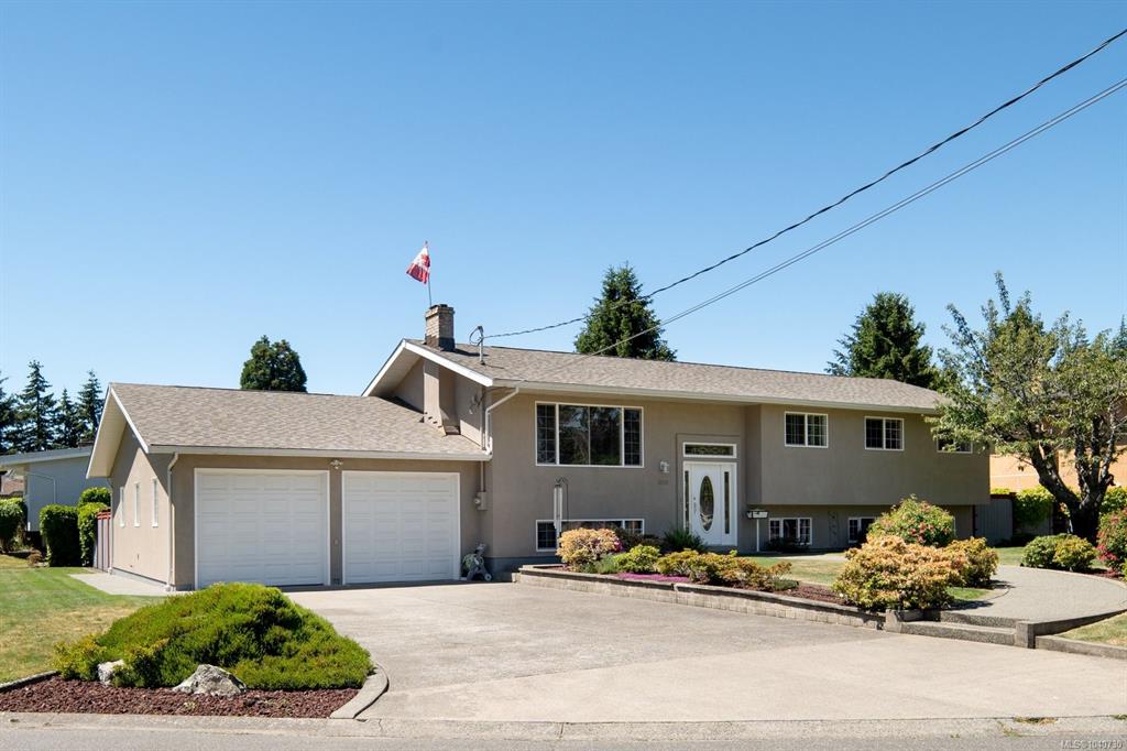 Second View of 4150 Longview Dr, Saanich, BC, V8N 2L1