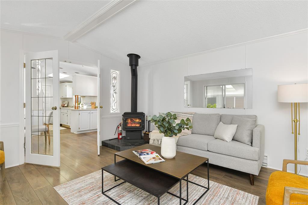 Fourth View of 7583 Central Saanich Rd, Central Saanich, BC, V8M 2B6