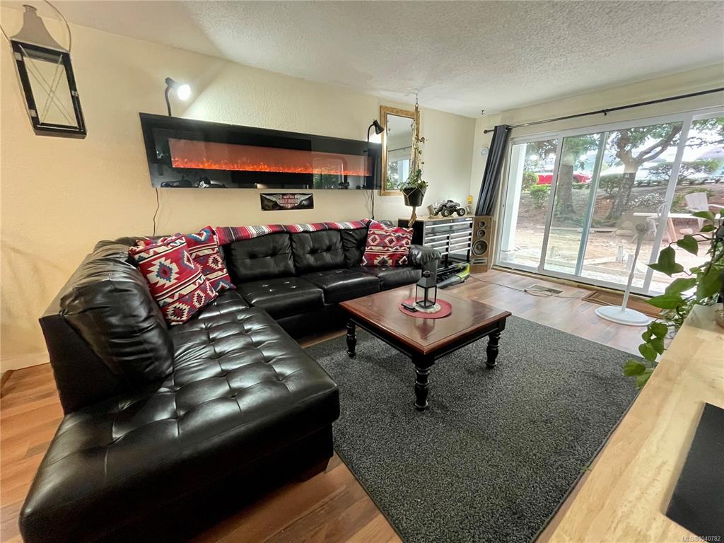 Fourth View of 1600 Dufferin Cres, Nanaimo, BC, V9S 5N2
