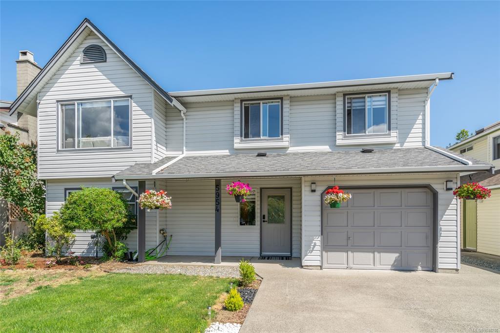 Second View of 5954 Broadway Rd, Nanaimo, BC, V9V 1C9