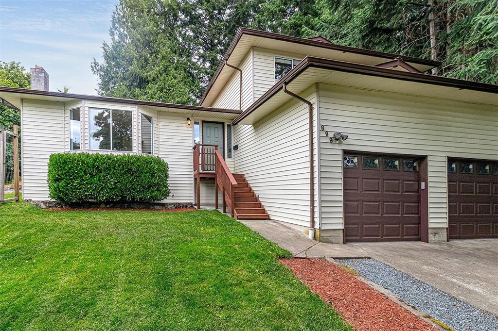 899 Cecil Blogg Dr, 1040787, BC,