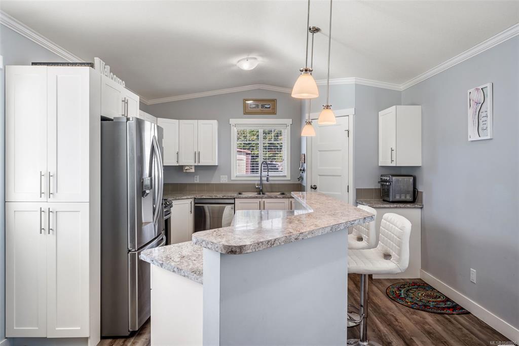 Fifth View of 3497 Gibbins Rd, Duncan, BC, V9L 6C9