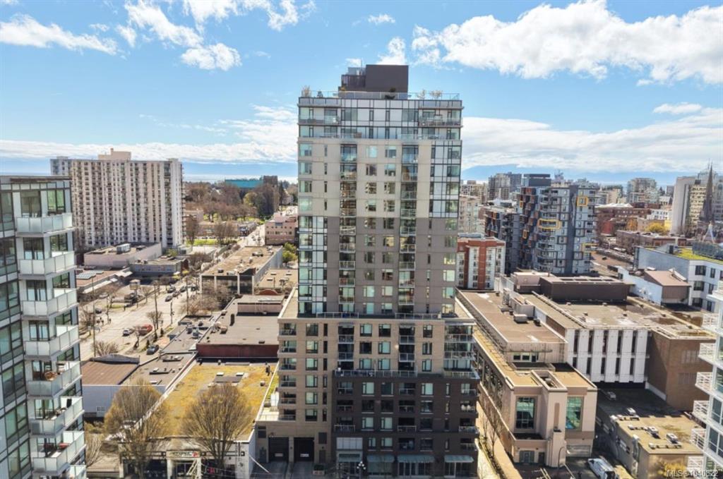 Third View of 845 Johnson St, Victoria, BC, V8W 0G3