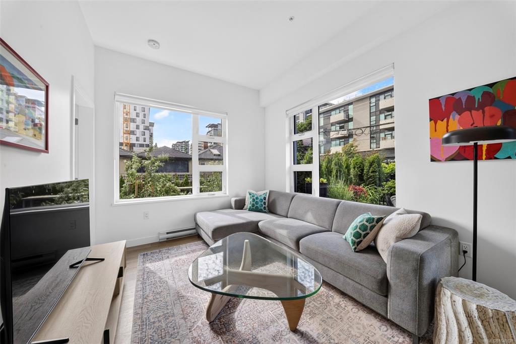 Fifth View of 1115 Johnson St, Haven, Victoria, BC, V8V 0H2