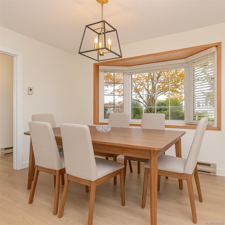 Fifth View of 10880 Grandview Rd, Saltair, BC, V9G 1Z7