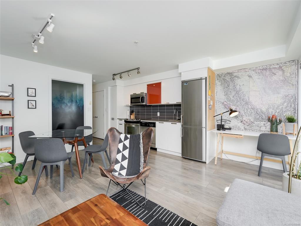 Fifth View of 517 Fisgard St, The Union, Victoria, BC, V8W 0C5