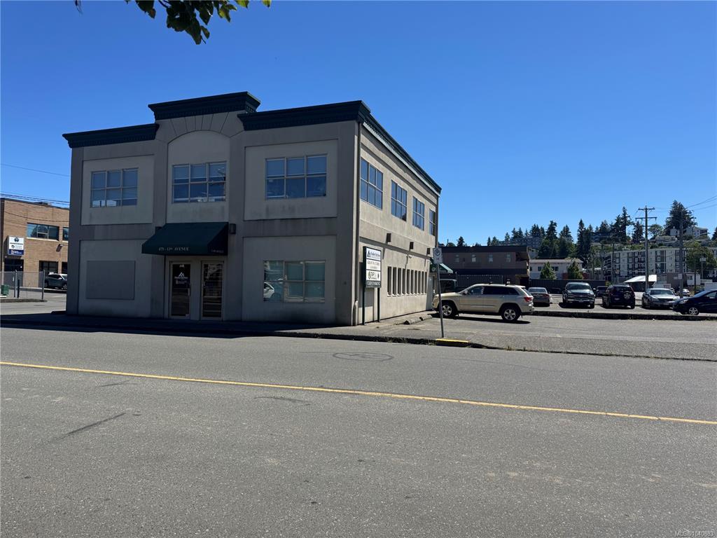 MLS® listing #31602104 for sale located at 475 13 Th Ave