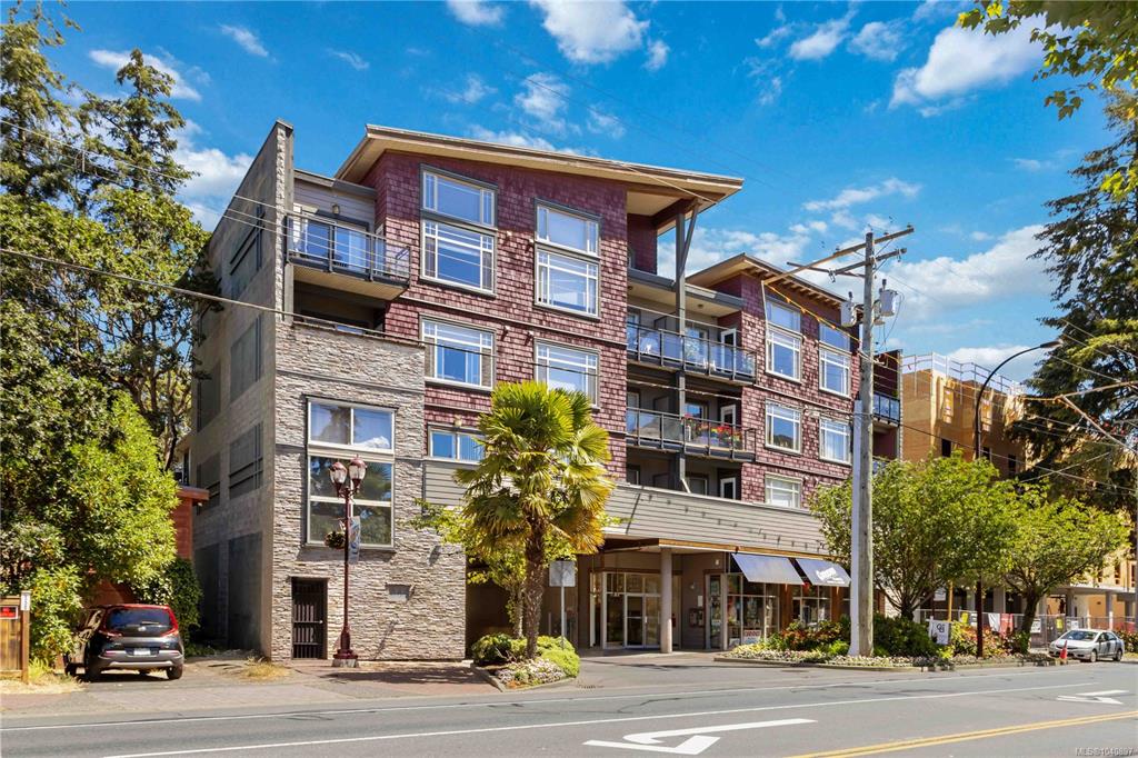 844 Goldstream Ave, 1040897, BC,