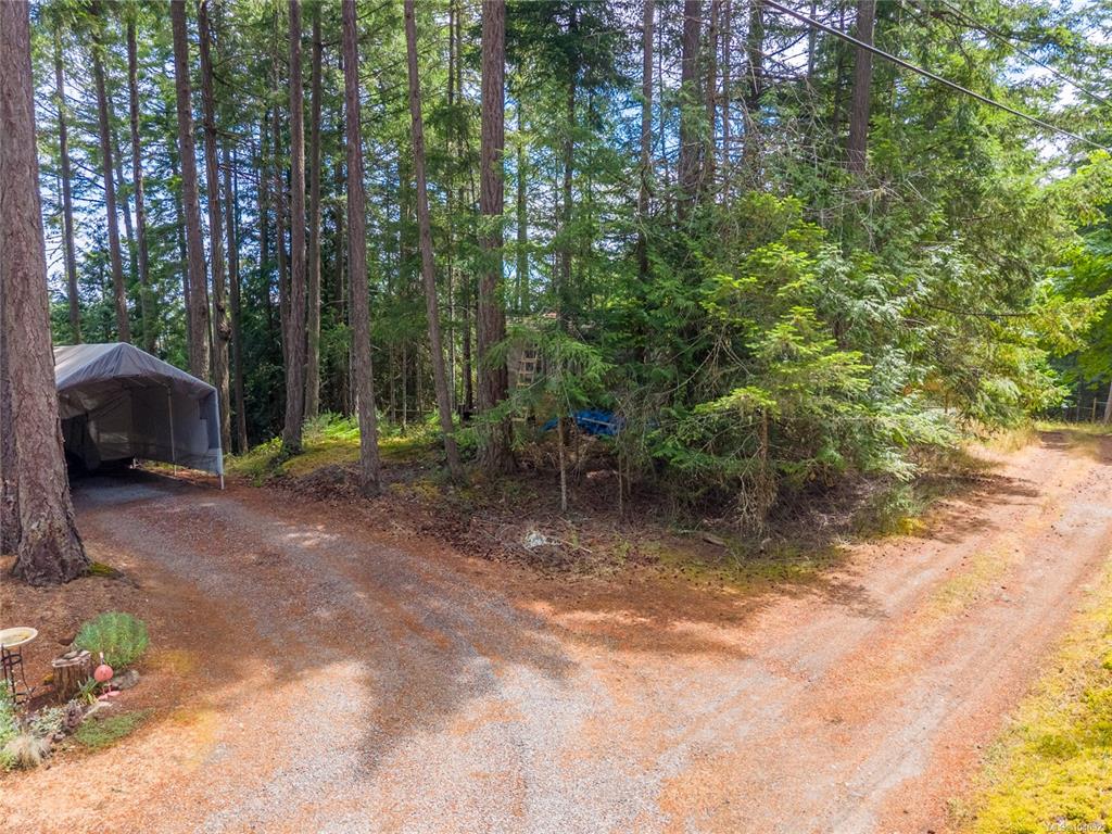 Second View of 4611 Mate Rd, Pender Island, BC, V0N 2M0