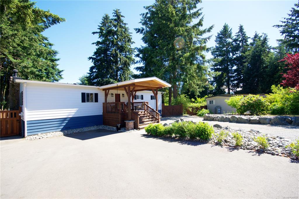 2424 Armstrong Cres, 1040937, BC,