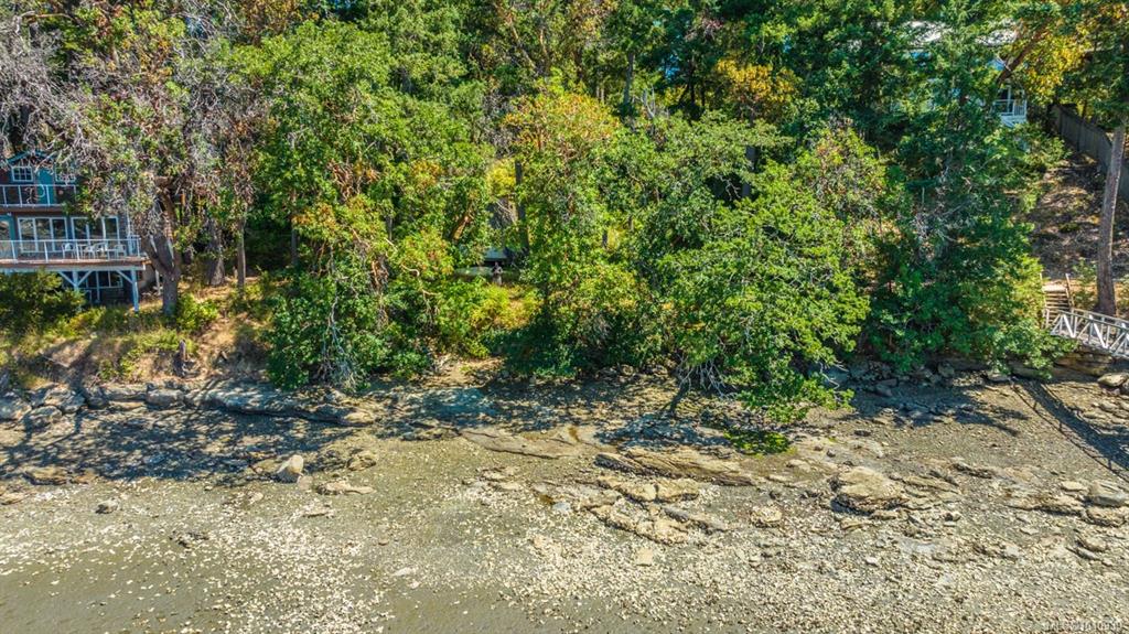 Third View of 137 Pirates Lane, Protection Island, BC, V9R 6R1