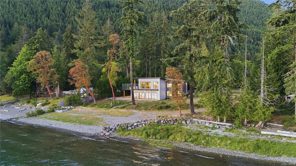 8394 Sa Seen Os Rd, 1040954, BC,
