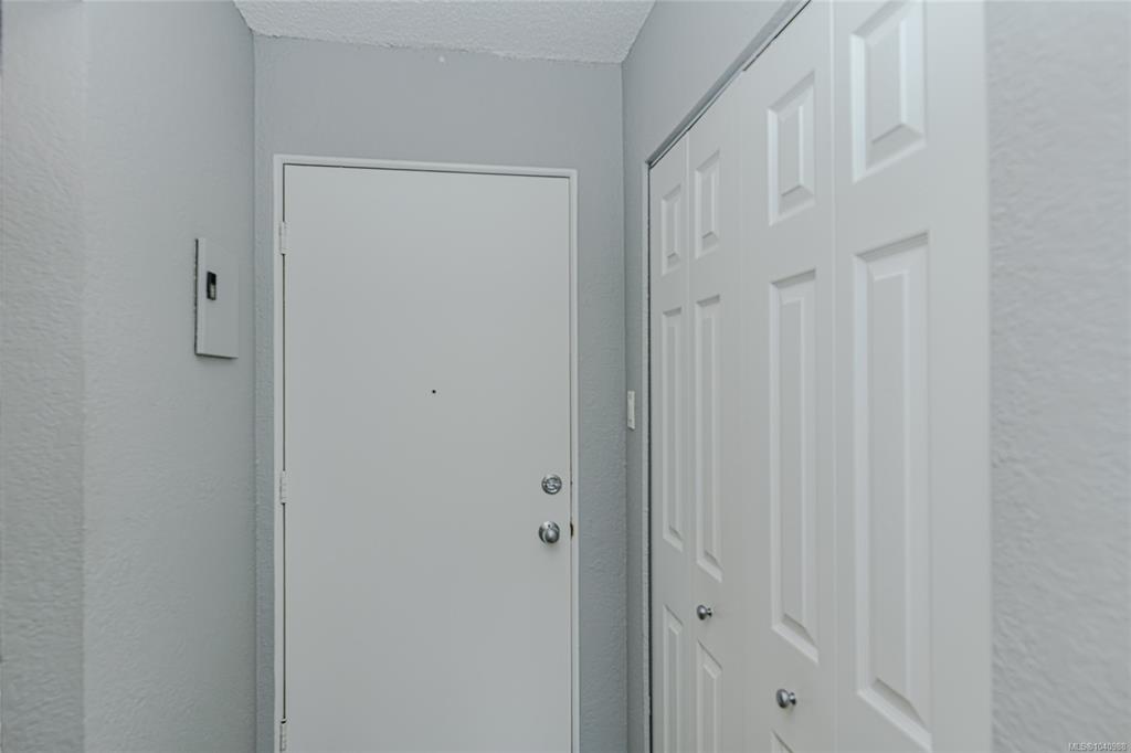 Fourth View of 218 Bayview Ave, Ladysmith, BC, V9G 1S8