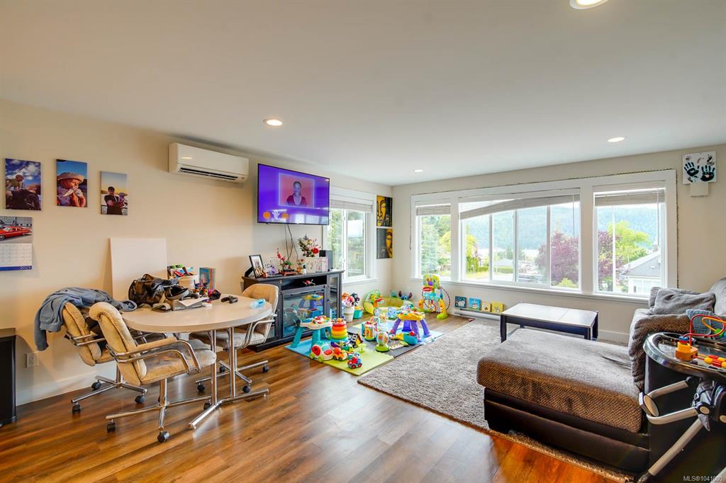 Fifth View of 2615 5th Ave, Port Alberni, BC, V9Y 2G2