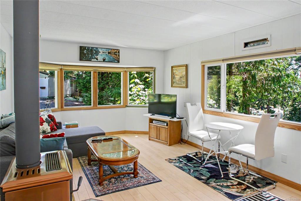 Fourth View of 5838 Blythwood Rd, Sooke, BC, V9Z 0G2