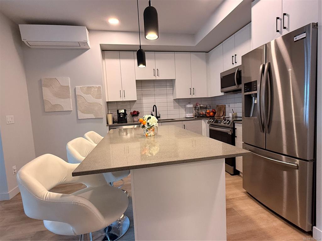 Fourth View of 2469 Gateway Rd, Langford, BC, V9B 6R7