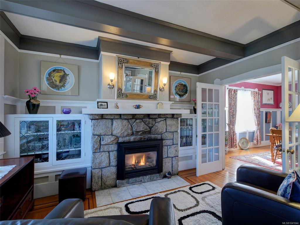 Fifth View of 464 Stannard Ave, Victoria, BC, V8S 3M5
