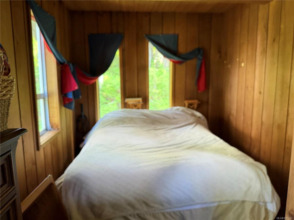 Fifth View of 3 Mt Cain Rd, Port McNeill, BC, V0N 2R0