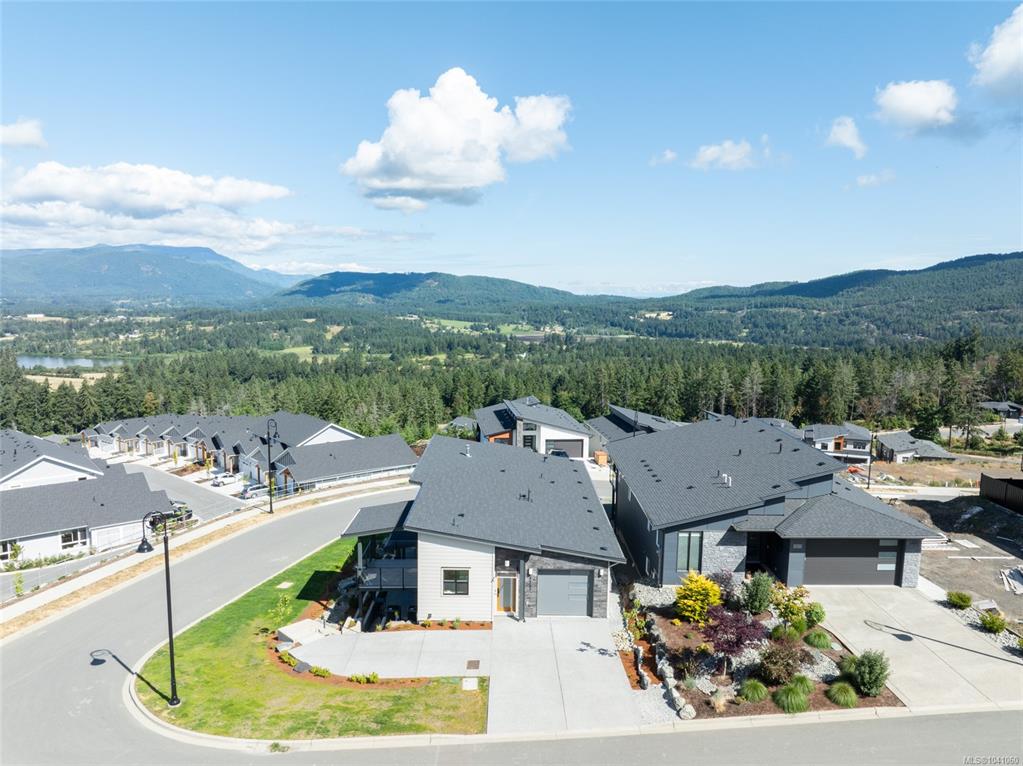 Fourth View of 3227 Woodrush Dr, Duncan, BC, V9L 0J9