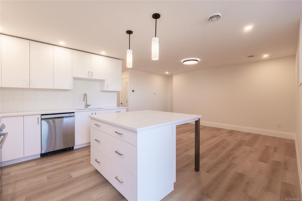Third View of 3228 Woodrush Dr, Duncan, BC, V9L 0J9