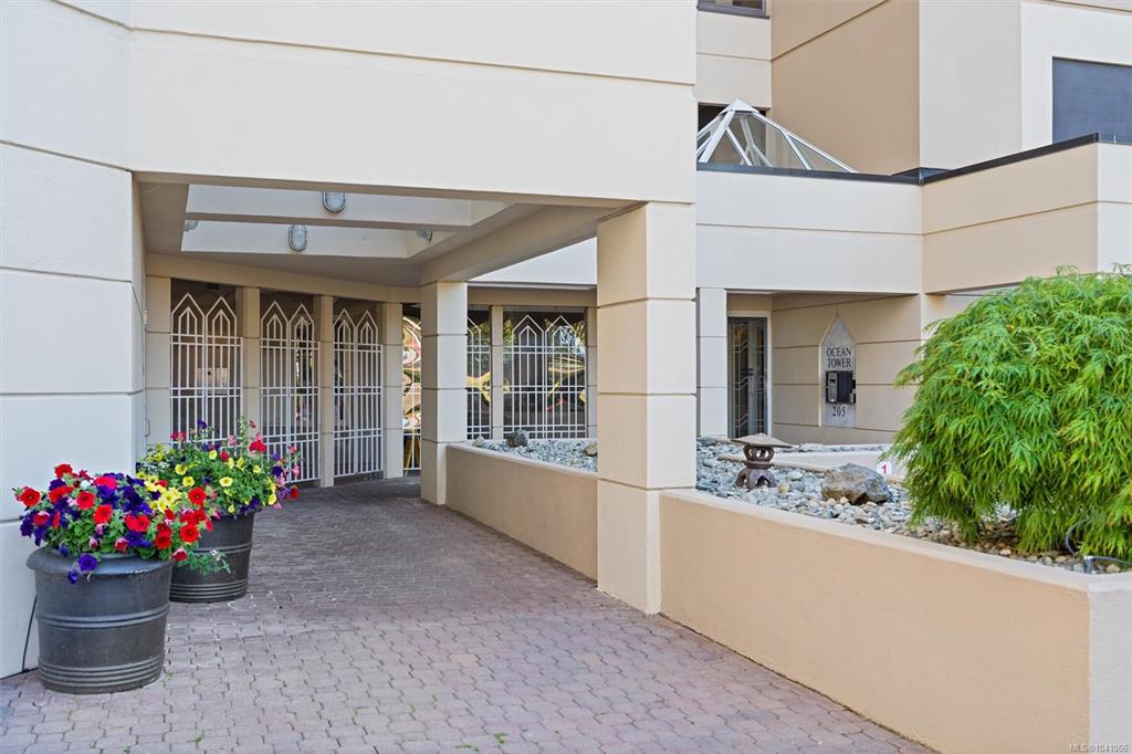 Fifth View of 205 Kimta Rd, Ocean Park Tower, Victoria, BC, V9A 6T5