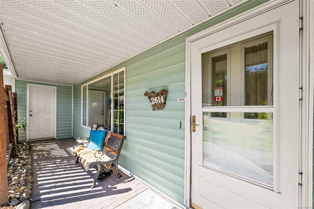 Fifth View of 2614 Shawnigan Lake Rd E, Shawnigan Lake, BC, V0R 2W0