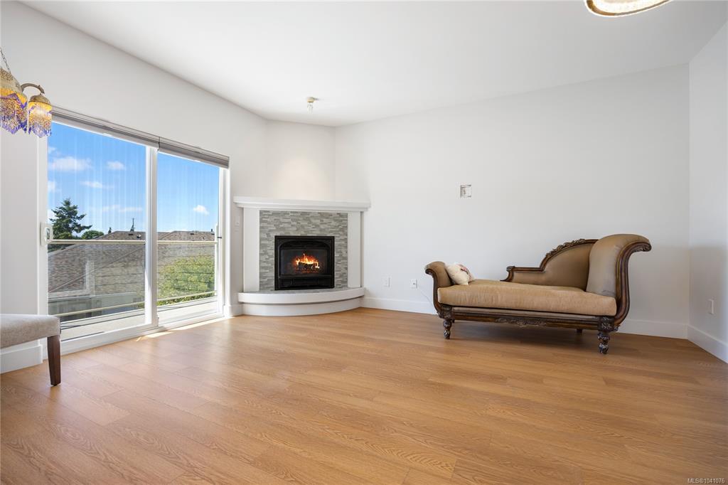 Third View of 126 Hallowell Rd, The Gardens At Aldersmith, View Royal, BC, V9A 7K2