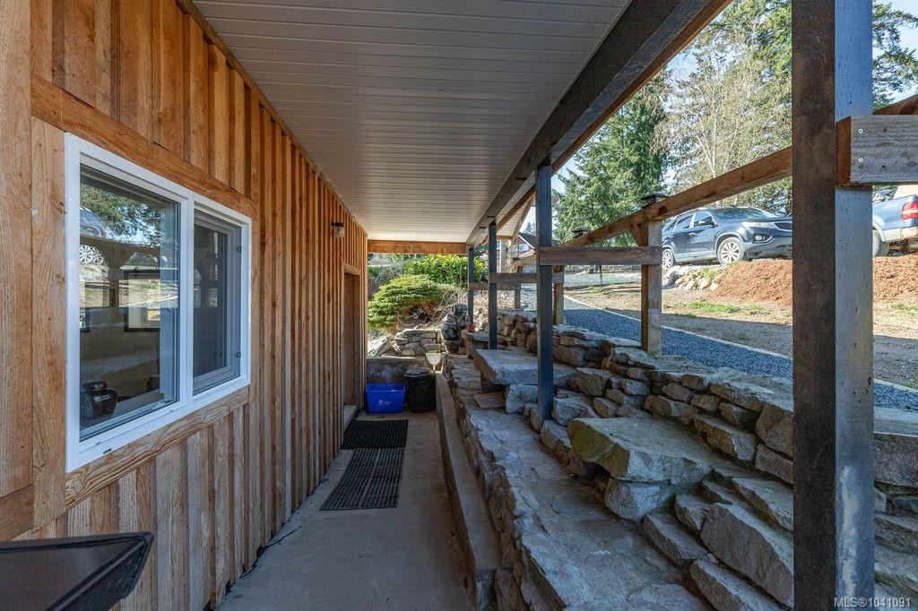 Fourth View of 2121 Dzini Rd, Black Creek, BC, V9J 1H1