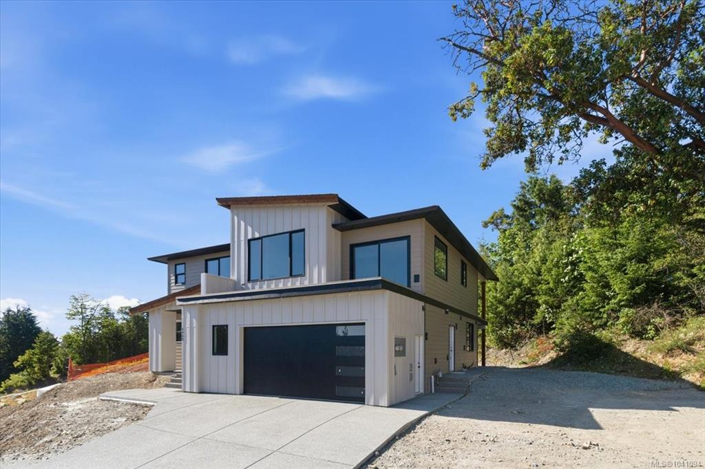 4949 Dixon Lane, 1041094, BC,