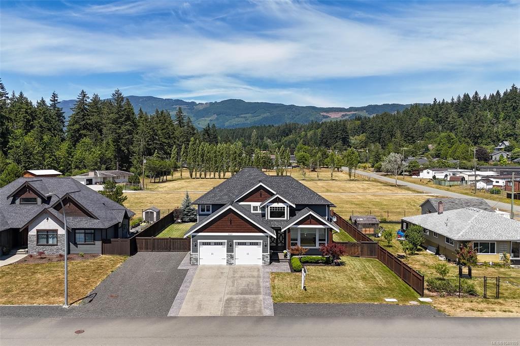 5327 Otter Pl, 1041105, BC,