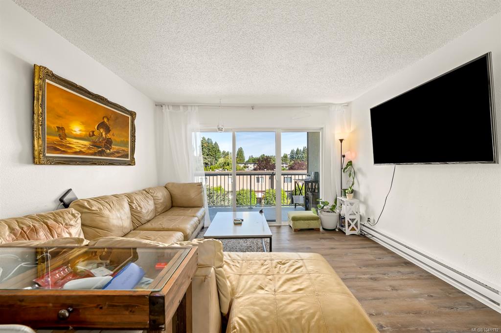 Third View of 1130 Willemar Ave, Willemar Manor, Courtenay, BC, V9N 3L9