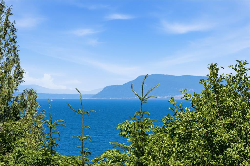 Third View of 439 College Rd, Cambridge Estates, Qualicum Beach, BC, V9K 0B2