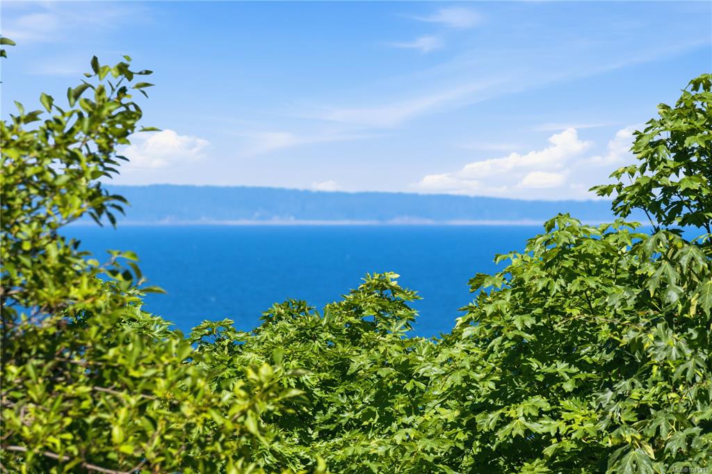 Fourth View of 439 College Rd, Cambridge Estates, Qualicum Beach, BC, V9K 0B2