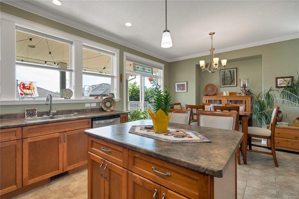Fifth View of 3785 Valhalla Dr, Campbell River, BC, V9H 0C1