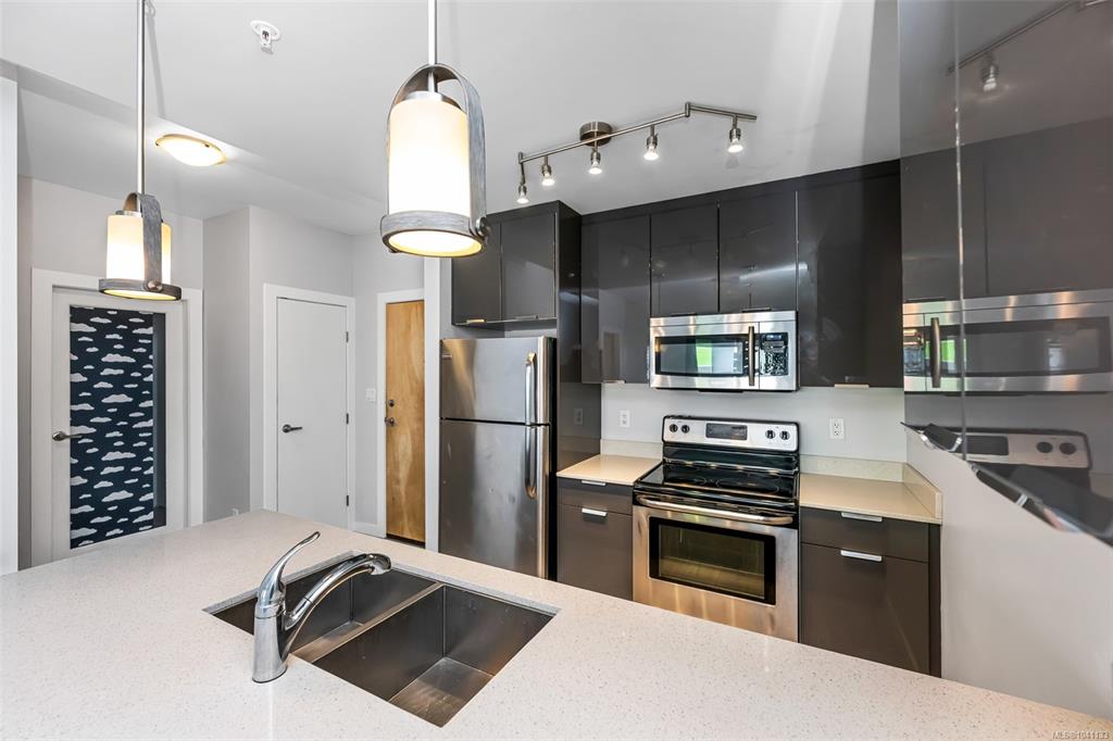 2871 Jacklin Rd, 1041133, BC,