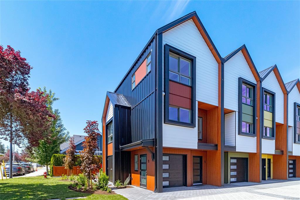 Third View of 10485 Resthaven Dr, Towns on Resthaven, Sidney, BC, V8L 3H6