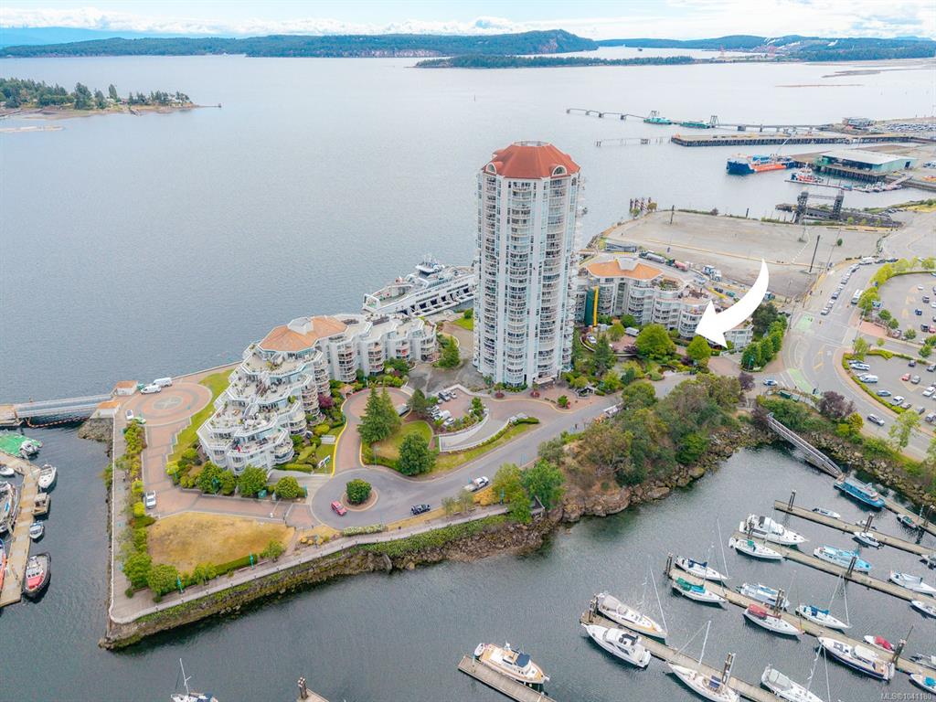 Second View of 158 Promenade Dr, The Gabriola, Nanaimo, BC, V9R 6M7