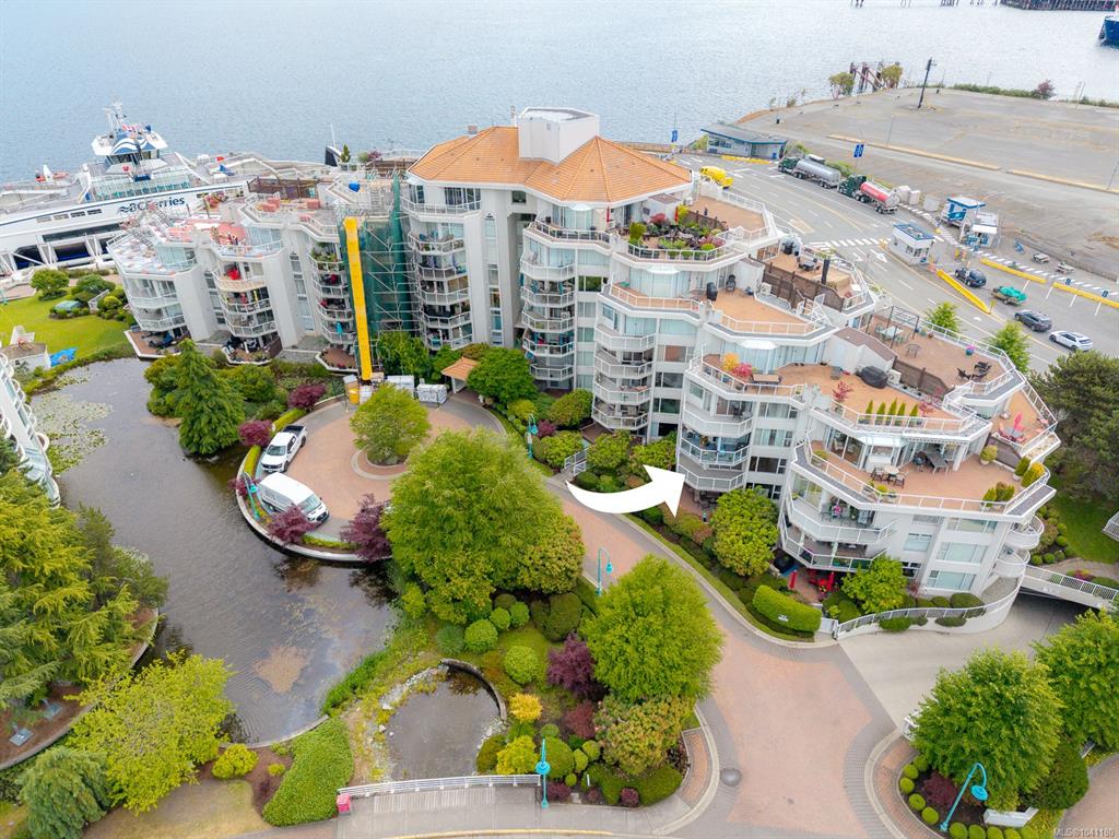 Fourth View of 158 Promenade Dr, The Gabriola, Nanaimo, BC, V9R 6M7