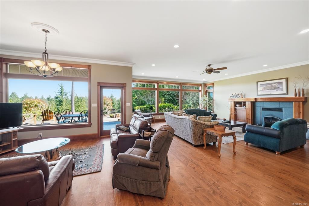 Third View of 1195 Spider Lake Rd, Qualicum Beach, BC, V9K 2L7